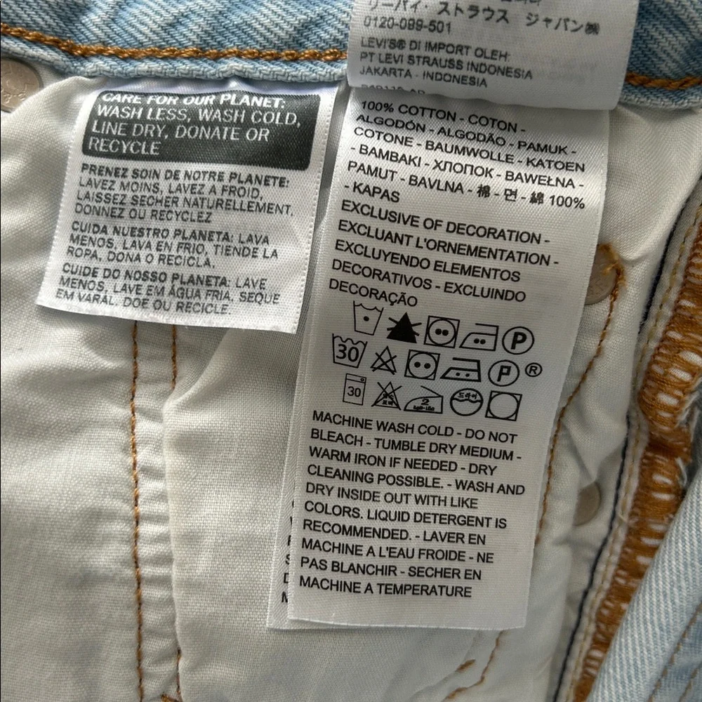 Levi's 501 Original Fit High Rise Shorts - Picture 4 of 7